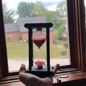Accents - Hourglass Accents - Hourglass